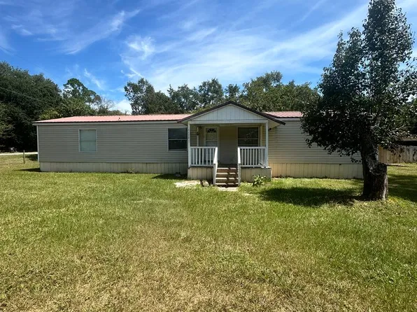 6488 Cowart Cir, Hahira, GA 31632