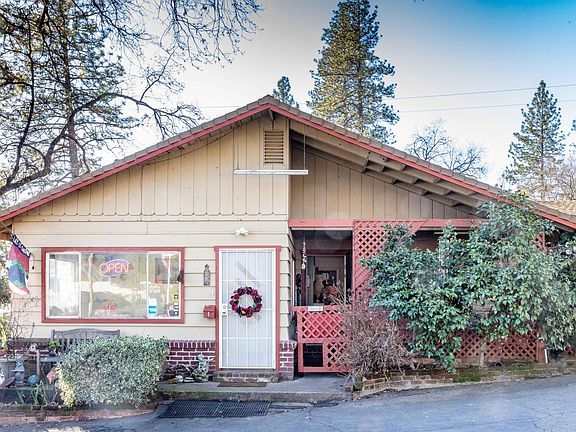 5th image of 20714 Lakeshore Dr