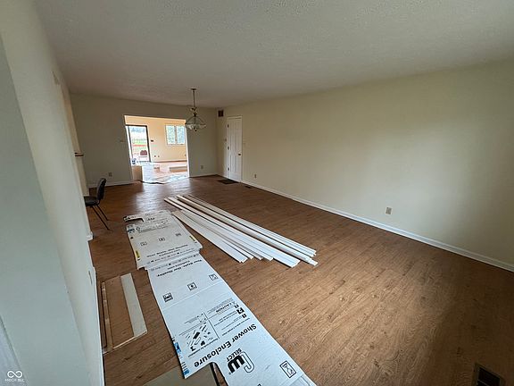 5th image of 3086 Bridlewood Trl