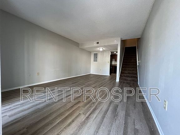 4th image of 4215 S Semoran Blvd APT 6