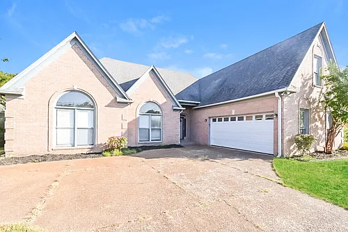 9224 Chimneyrock Blvd Photo 1