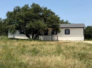 1675 Royal Gate Dr, New Braunfels, TX 78132