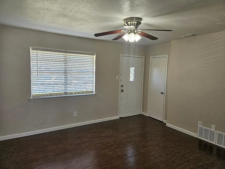 3511 Casa Ridge Dr — Photo 18