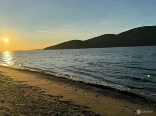 6124 W Shore Rd, Anacortes, WA 98221