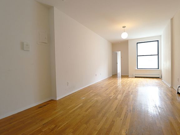 2nd image of 230 W 116th St #3E
