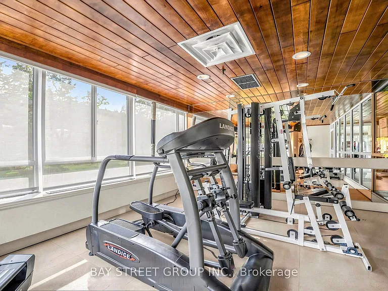 1001 Cedarglen Gate #Penthouse 720 — Photo 35