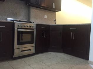 3520 Ditmars Blvd, Astoria, NY 11105