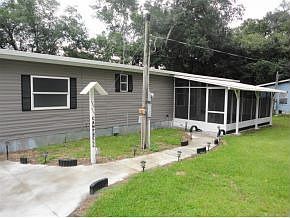 2nd image of 11675 NE 21st Pl