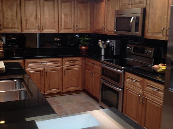 4th image of 8133 E Via De Viva