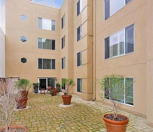 2nd image of 550 S Van Ness Ave APT 208