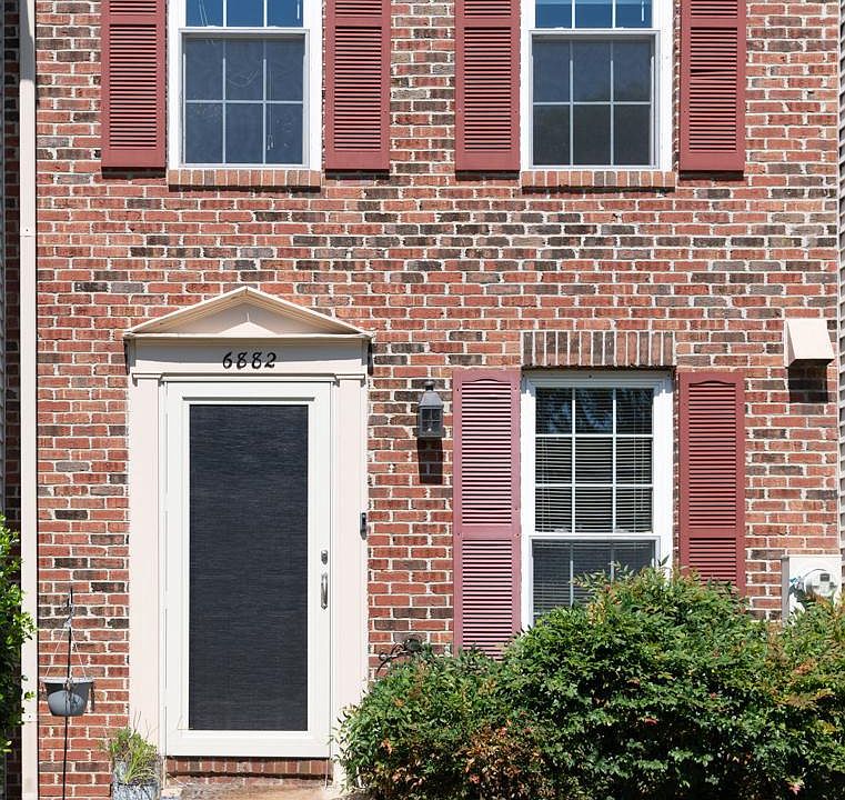 1st image of 6882 Ducketts Ln #38-2