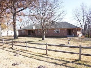 1749 S Berry Rd, Independence, MO 64057