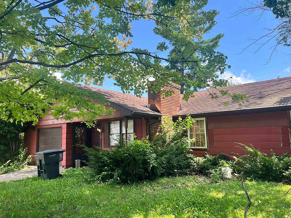 2nd image of 120 Karin Ct