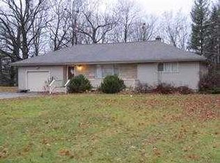 1891 Osaukie Rd, Owosso, MI 48867