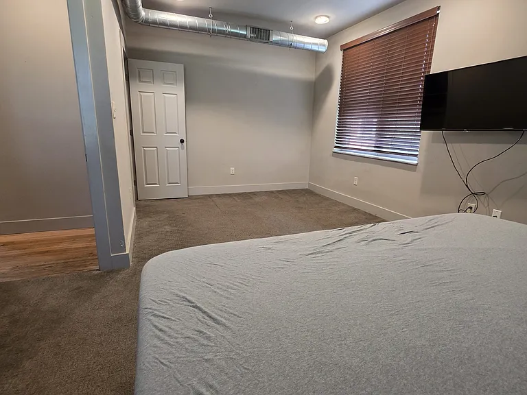 342 Forest Ave #C6 — Photo 16