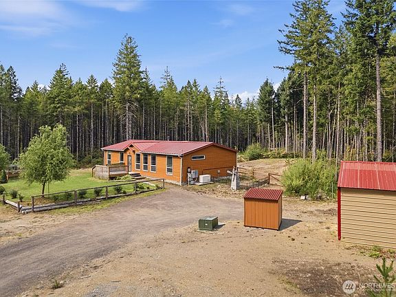 2nd image of 7740 NE Belfair Tahuya Road