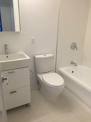 Rented by Stonehenge NYC LLC | media 121