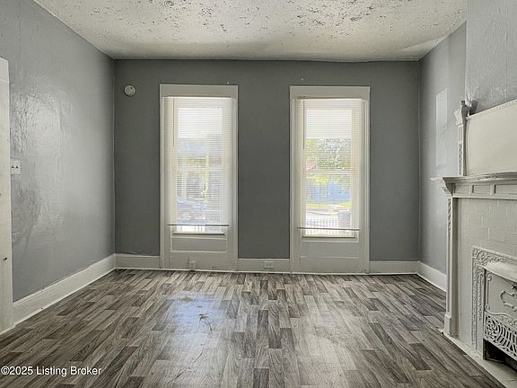 5th image of 2315 Portland Ave