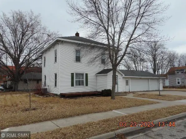 705 Birch St S, Sauk Centre, MN 56378