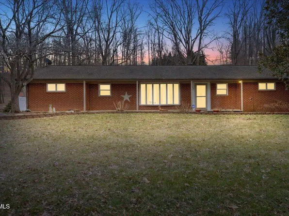 315 W Lane St, Church Hill, TN 37642