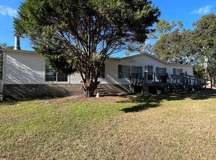 246 Silver Lake Cir, Sylvester, GA 31791