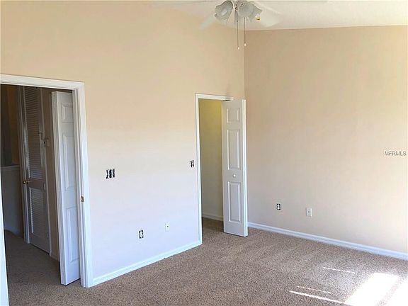 5th image of 9607 Carlsdale Dr