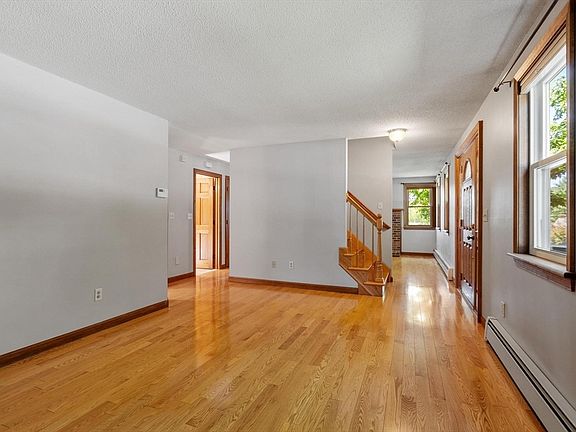 2nd image of 141 Will Thompson Way