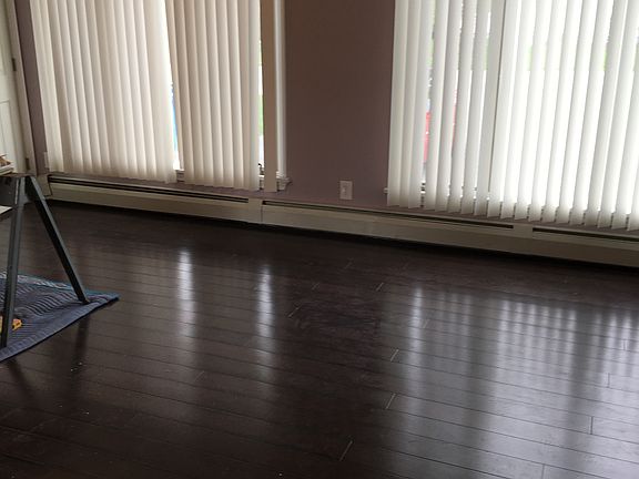 4th image of 171 Garden City Dr