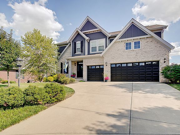2nd image of 17140 Bluestone Dr