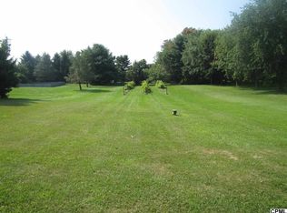 17 Conifer Ln, Mechanicsburg, PA 17050