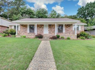 20 Fox Run Dr, Little Rock, AR 72210