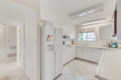 5th image of 10813 W Cherry Hills Dr W