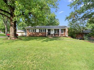 9717 Jackie Ln, Saint Louis, MO