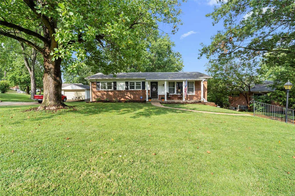 9717 Jackie Ln photo 1