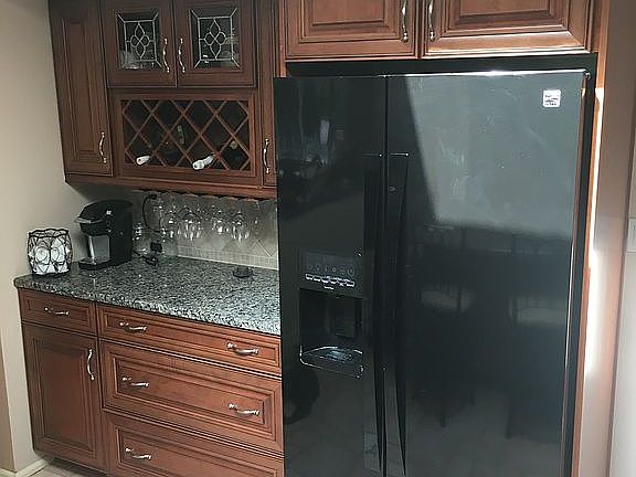 5th image of 103 Elon Ct