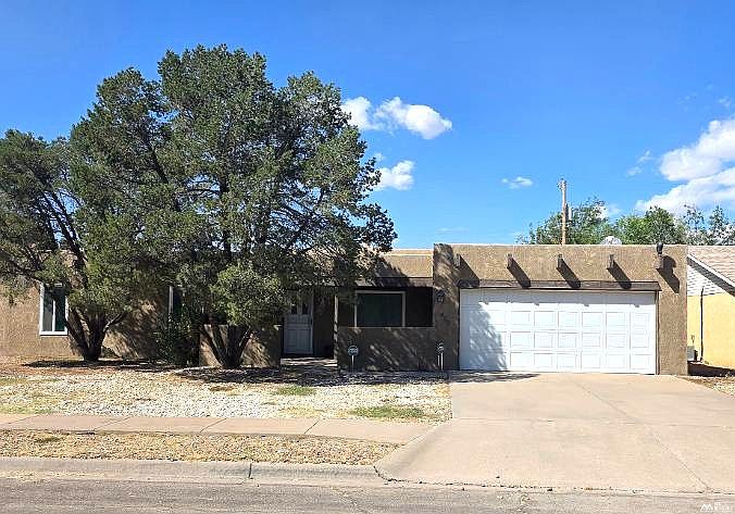 1st image of 855 Agate Rd