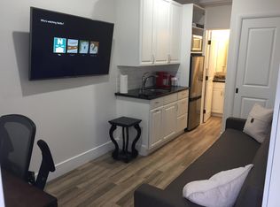 229 5th Pl #B, Manhattan Beach, CA 90266
