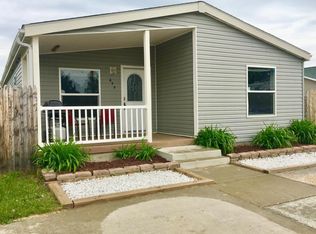 655 1st Ave SE, Dickinson, ND 58601