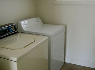 950 W Emerson C #C, Seattle, WA 98195