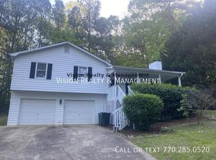 159 Hollyberry Ct, Dallas, GA 30157