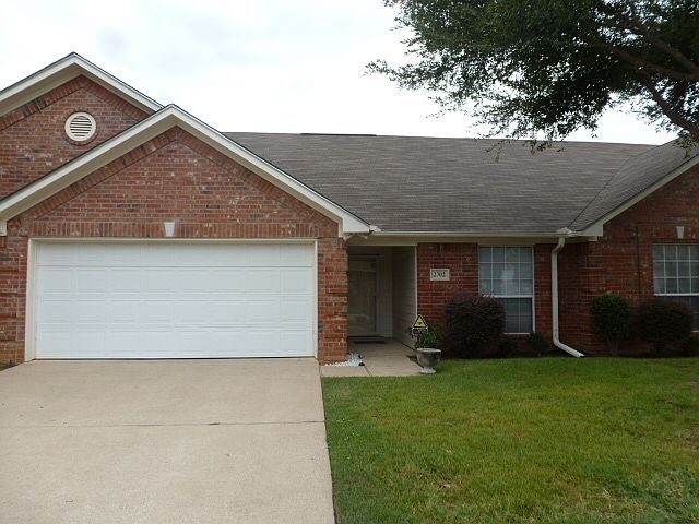 1st image of 5401 Hollytree Dr APT 2702