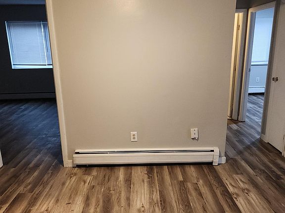 5th image of 1813 Mears Ave APT 14