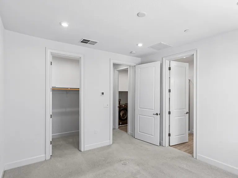 1744 Pedrozzi Cmn — Photo 20