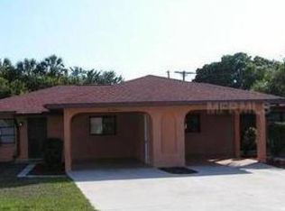 216 Golf Club Ln, Venice, FL 34293