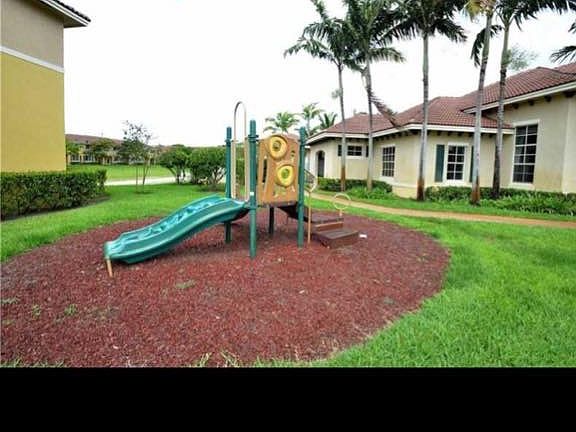 2nd image of 6037 SW 19th St
