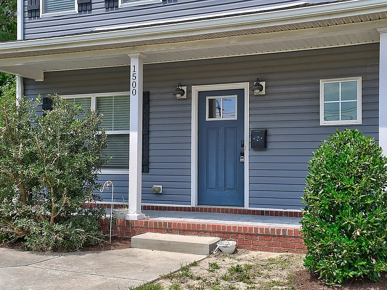 Nice covered porch.
