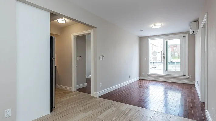 Rented by Nooklyn NYC LLC | media 11