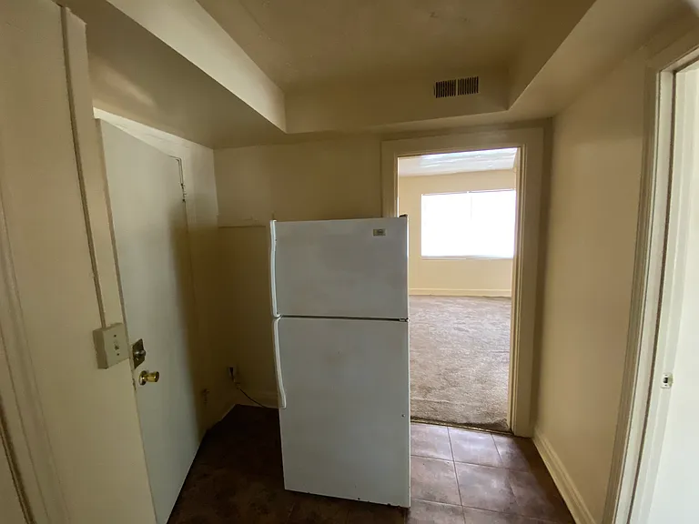 1229 S 4th St #11 — Photo 11