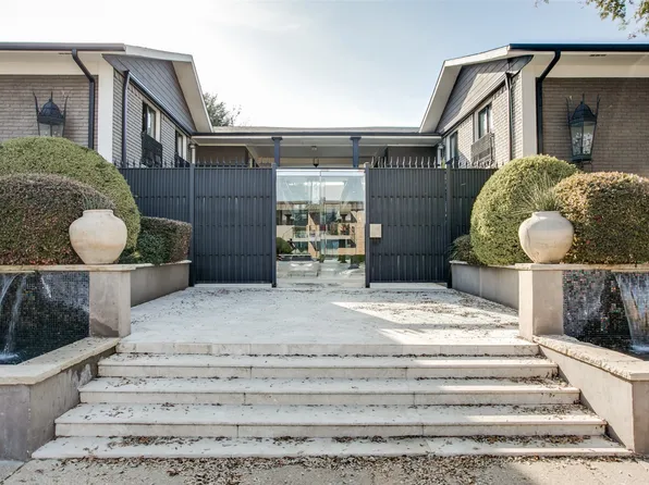 10209 Regal Oaks Dr APT 211, Dallas, TX 75230