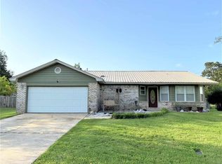 5781 Dove Dr, Pace, FL 32571